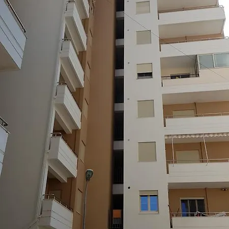 Giallo Apartament *