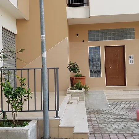 Giallo Apartament *