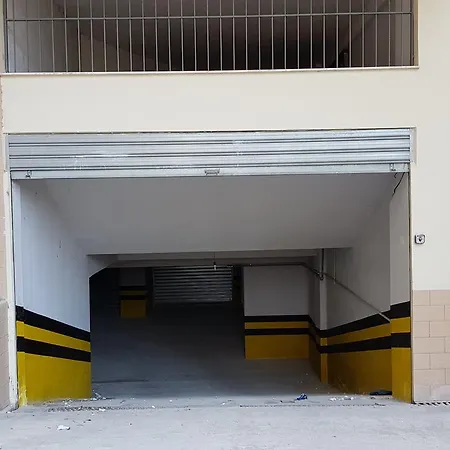 Giallo Apartament Wlora